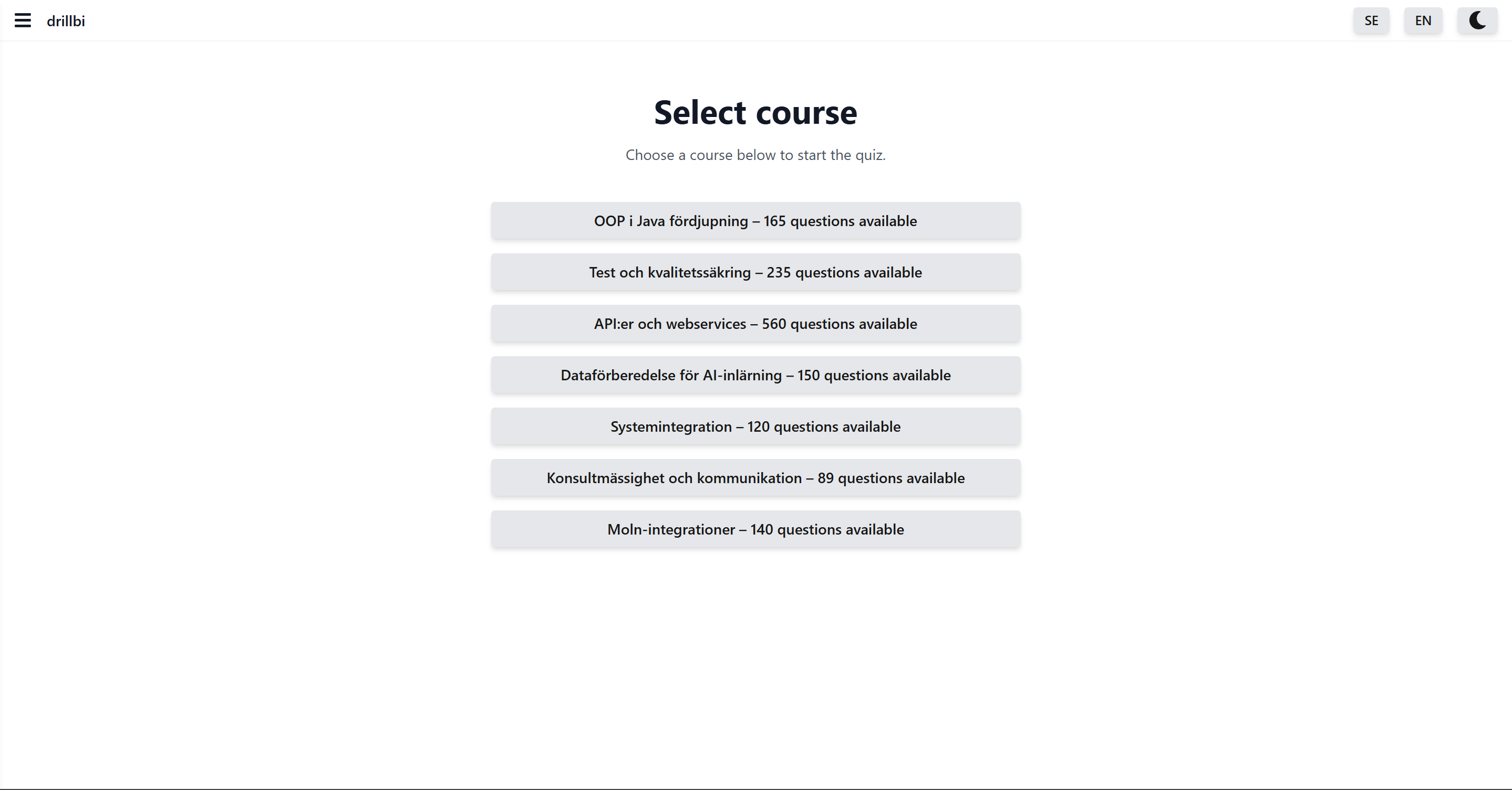 Kurstabell med flera valbara quizkurser och språkknappar